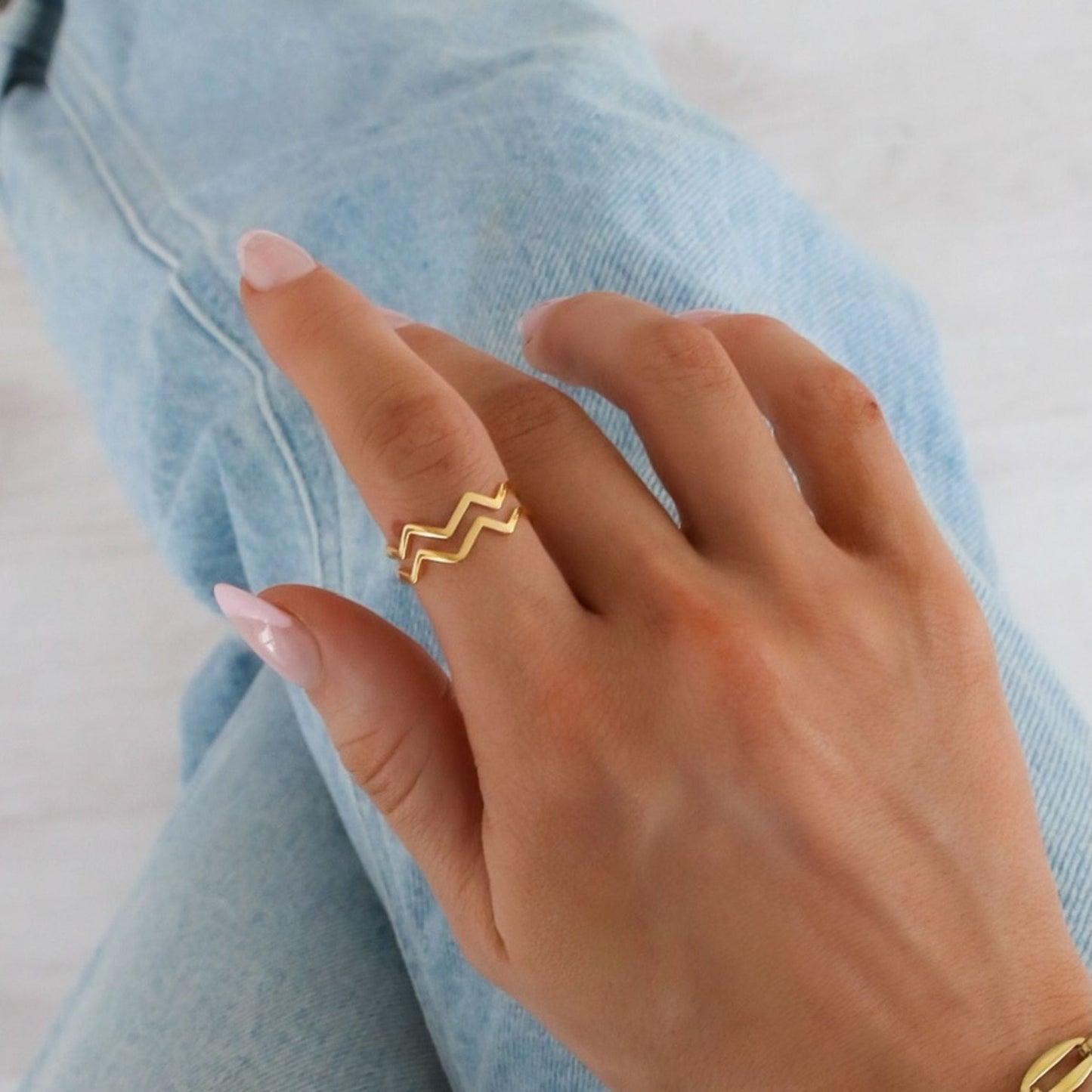 30R5118G - Zigzag Ring, Gold
