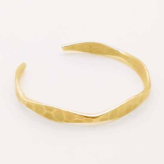 30B9130G - Hammered Cuff, Gold