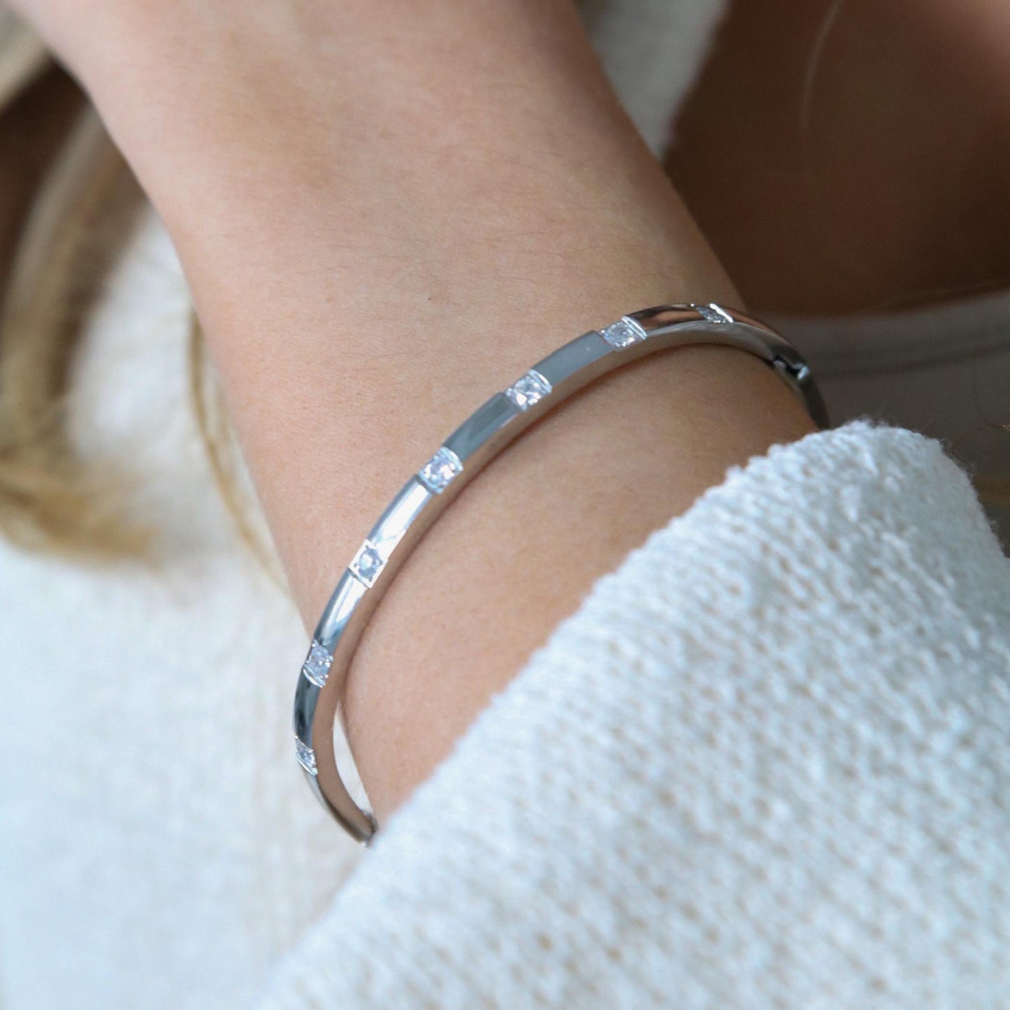 30B9006 - Kirstie Square Crystal Bangle