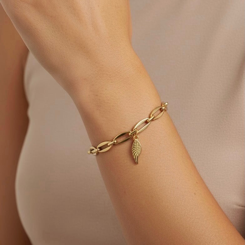 30B2813G - Angel Wing Long Link Bracelet, Gold