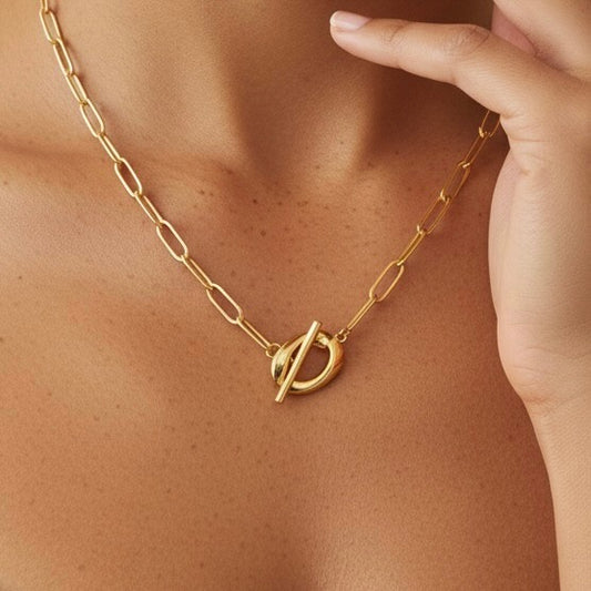 30N1821G - Twisted T-bar Necklace, Gold