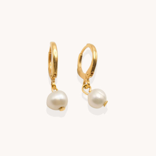 30E3189G - Pearl Huggie Hoops, Gold