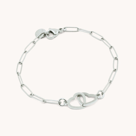 30B2879 - Interlinked Heart Paperclip Bracelet, Silver