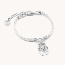 Load image into Gallery viewer, 30B6008 - Twin Angel Wings Brangle