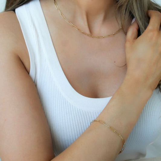 30B2811G - Paperclip Bracelet, Gold