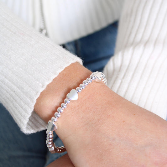 30B2954 - Glider Hearts Beads Bracelet