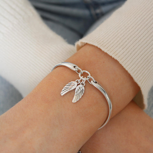 30B6008 - Twin Angel Wings Brangle