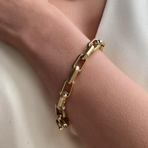 30B2300G - Square Link Bracelet, Gold