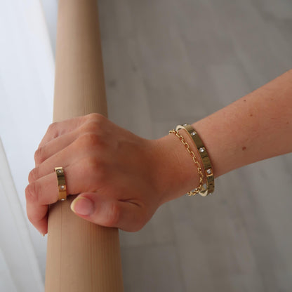 30R5101G - Cali Crystal Ring, Gold