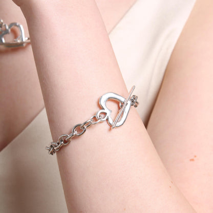 30B2298 - Heart T-bar Chunky Bracelet, Silver