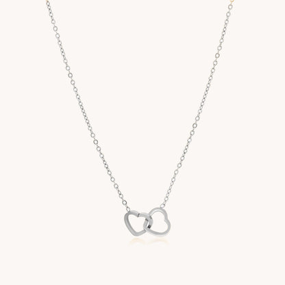 30N1018 - Interlinked Hearts Fine Necklace, Silver