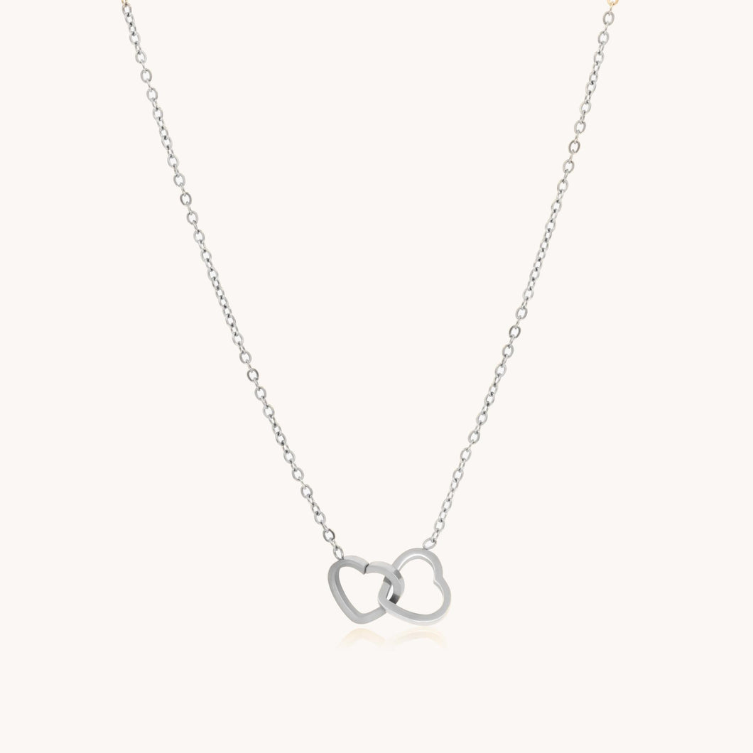 30N1018 - Interlinked Hearts Fine Necklace, Silver