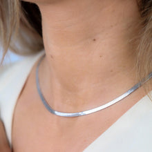 Load image into Gallery viewer, 30N1012 - Dillion Snake Chain Necklace, Silver