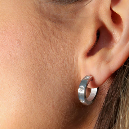 30E3143 - Cali Crystal Hoops, Silver
