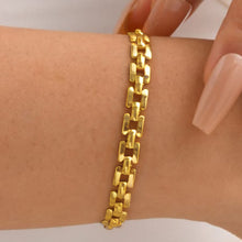 Load image into Gallery viewer, 30B2035G - Monaco Link Bracelet, Gold