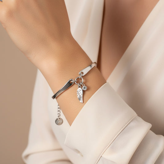 30B6009 - Angel Wing & Birthstone Brangle