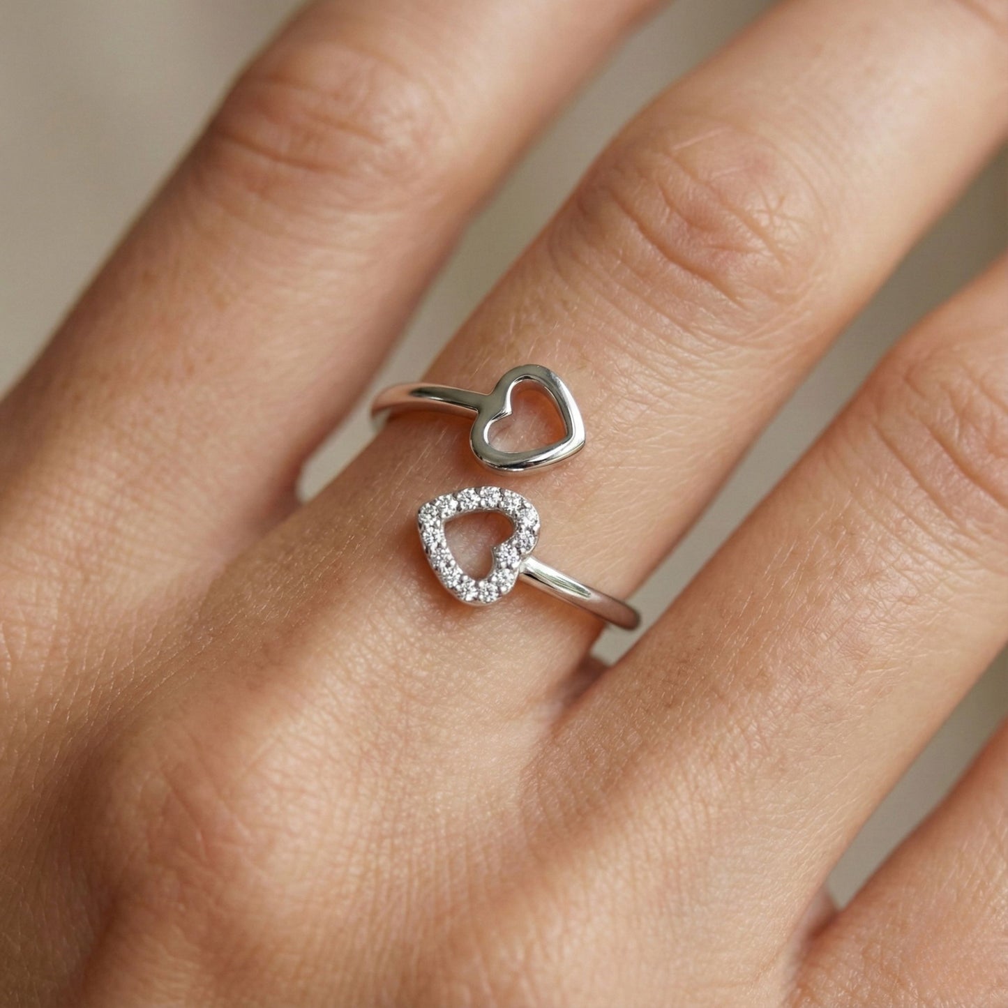 30R5172 - Halo Heart Ring, Silver