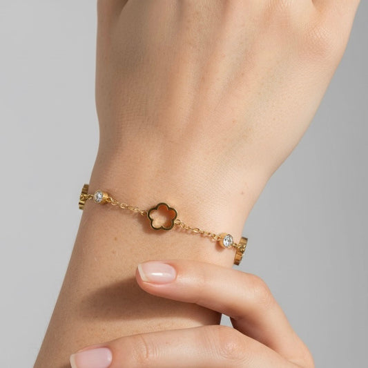 30B2028G - Golden Clover Charm Bracelet
