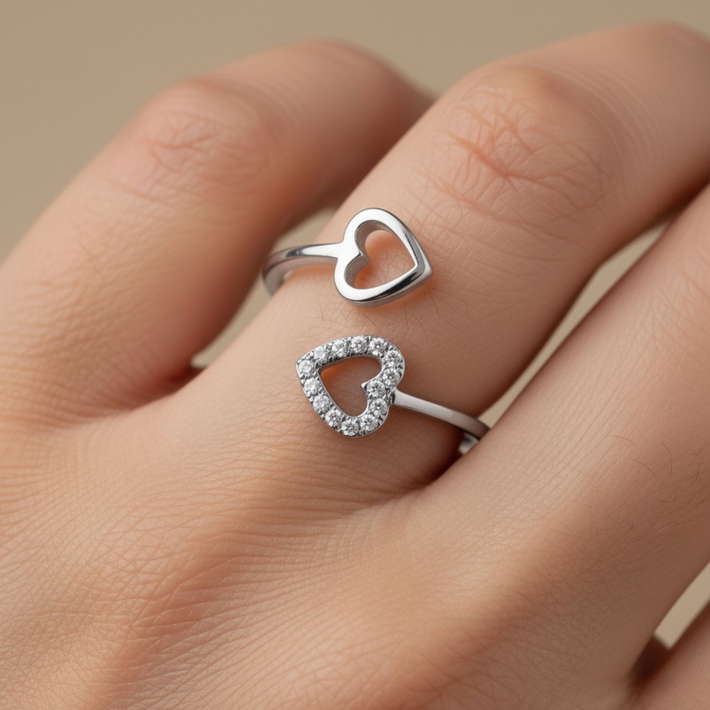 30R5172 - Halo Heart Ring, Silver