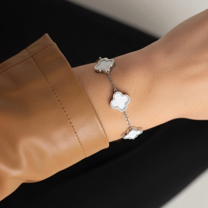 30B2022 - White Multi Clover Bracelet, Silver