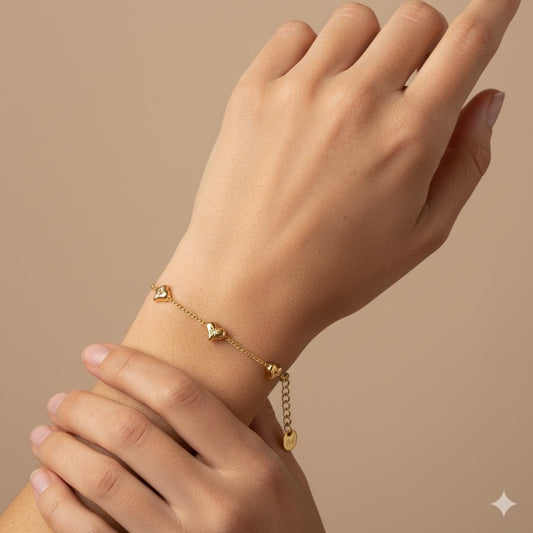 30B2019G - Crystal Starburst Multi Heart Bracelet, Gold